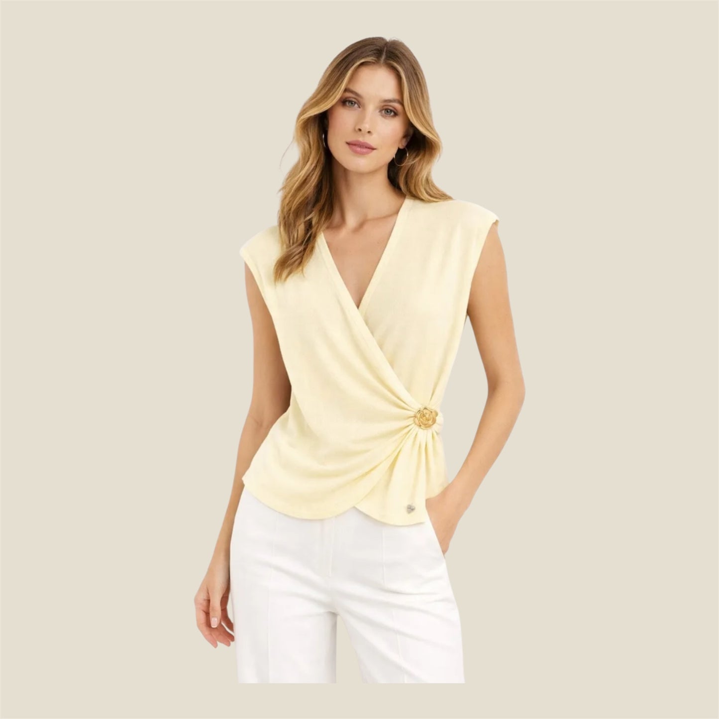 Overslag top met gouden bloem details