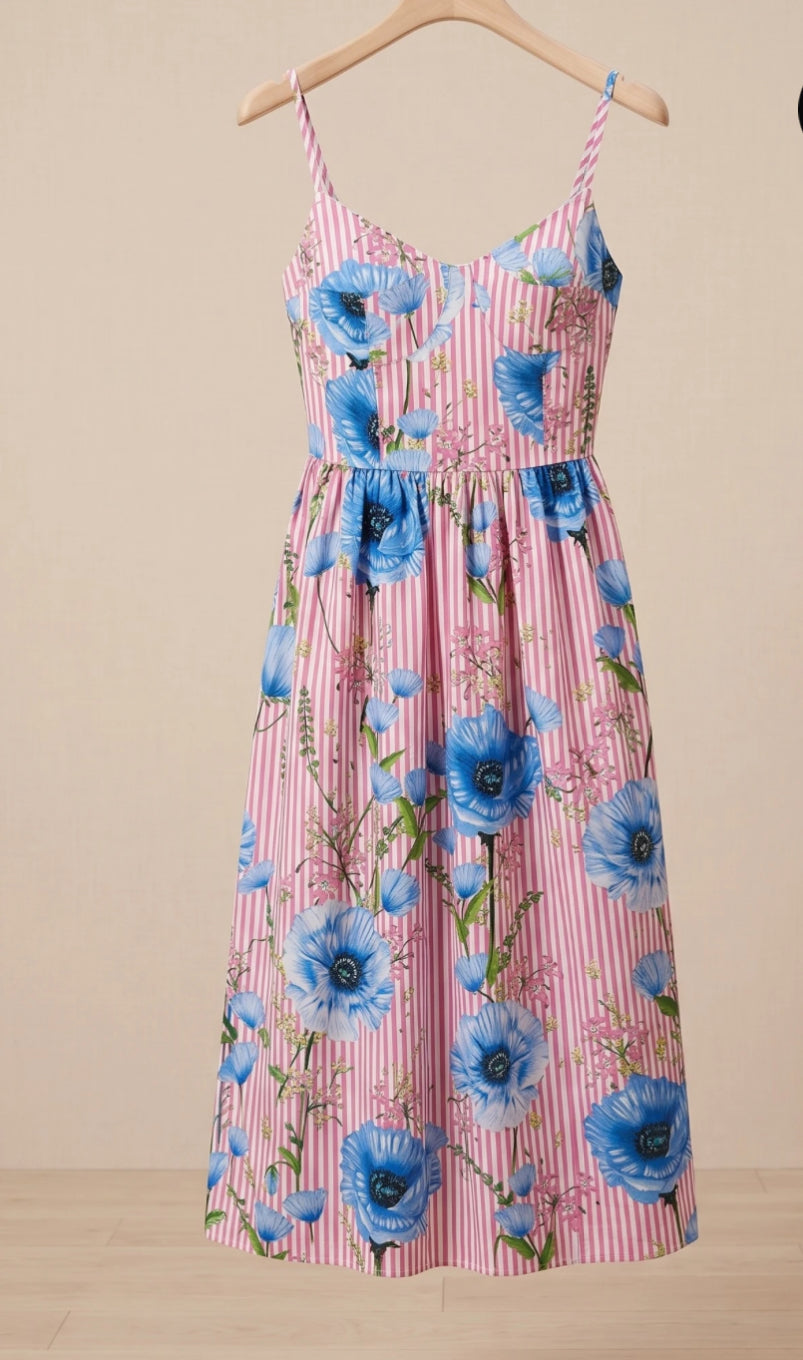 Midi jurk met blauwe bloemen print en Spaghettibandjes