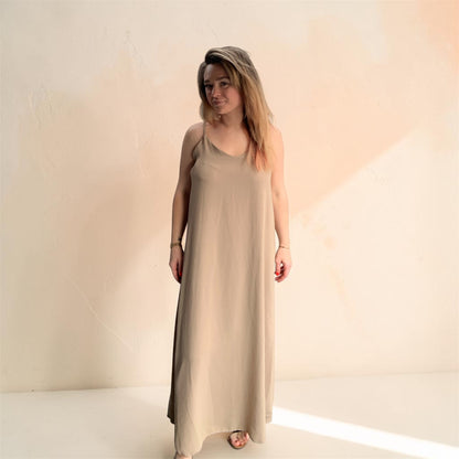 Maxi jurk V-hals met kralen  Taupe