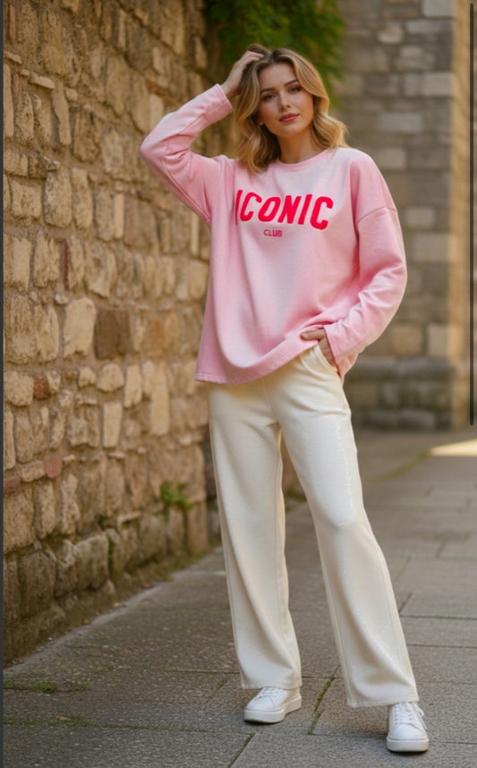 Iconic sweater lichtroze