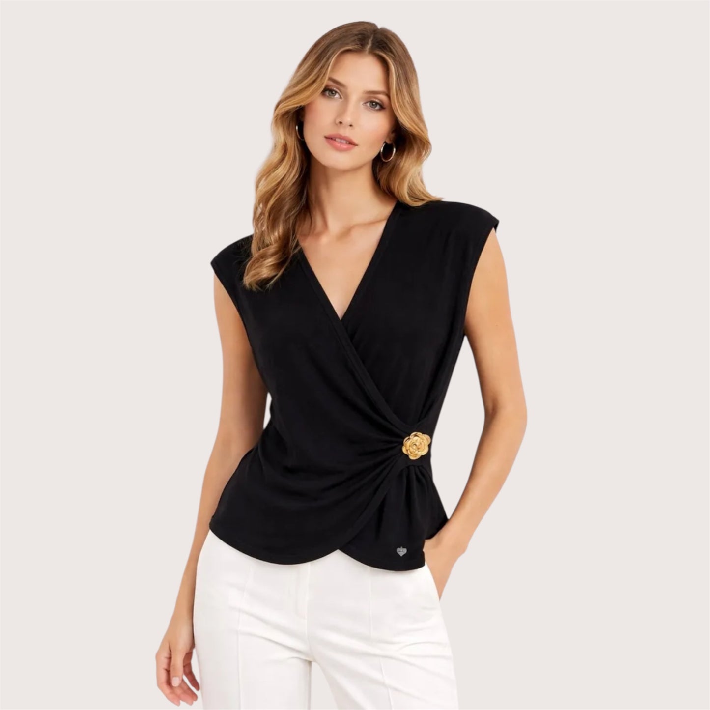 Overslag top met gouden bloem details