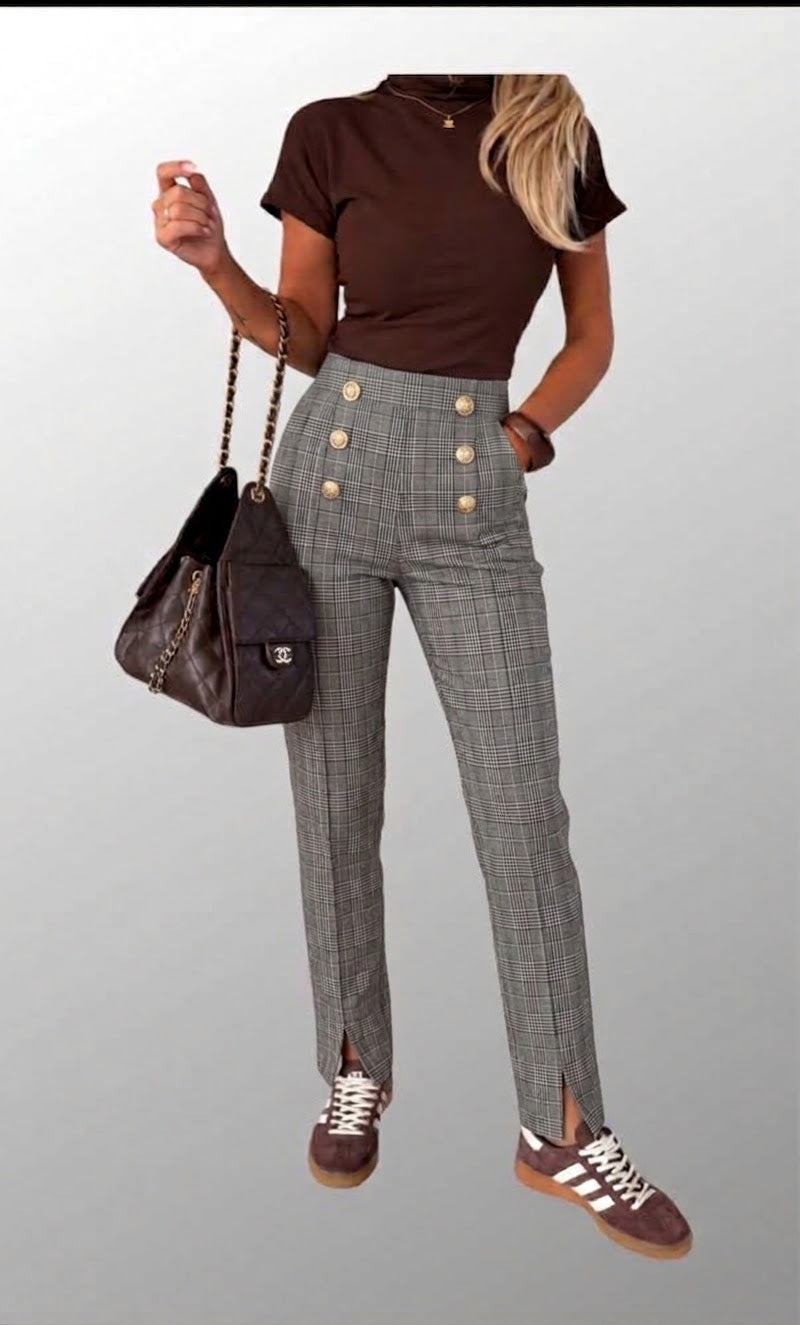 High Waist Geruite Broek met  zilveren Knopen & Split aan de onderkant